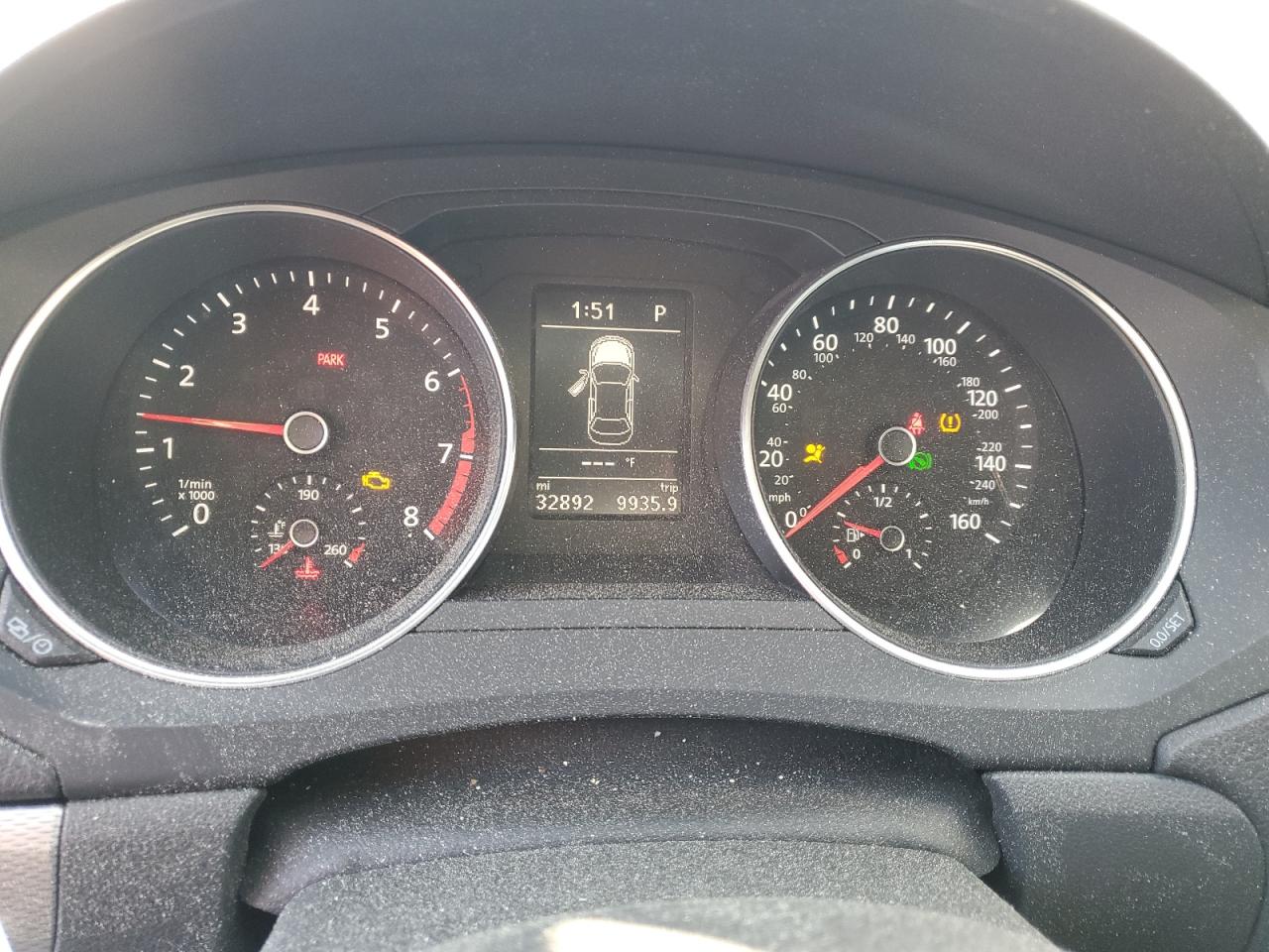 2017 Volkswagen Jetta - Image 9