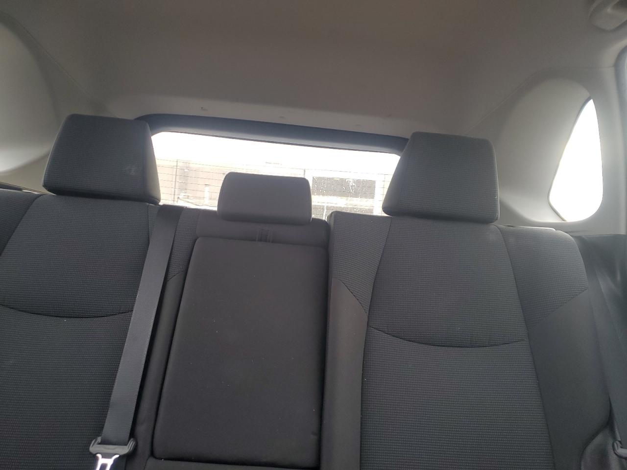 2020 Toyota RAV 4 - Image 10