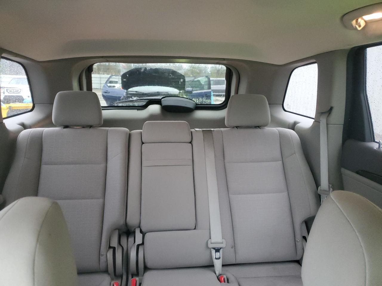 2011 Jeep Grand Cherokee - Image 10