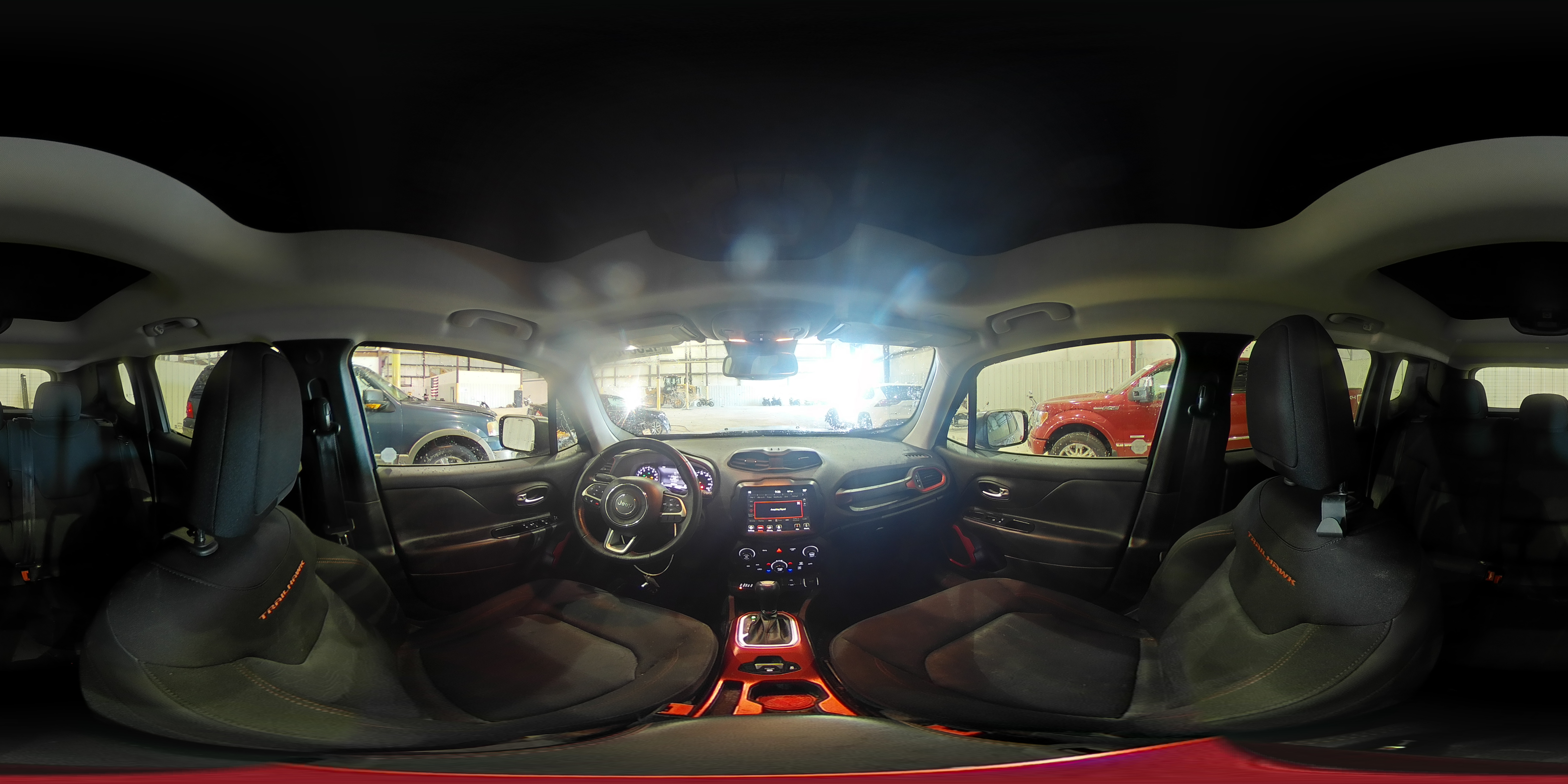 2018 Jeep Renegade - Image 15