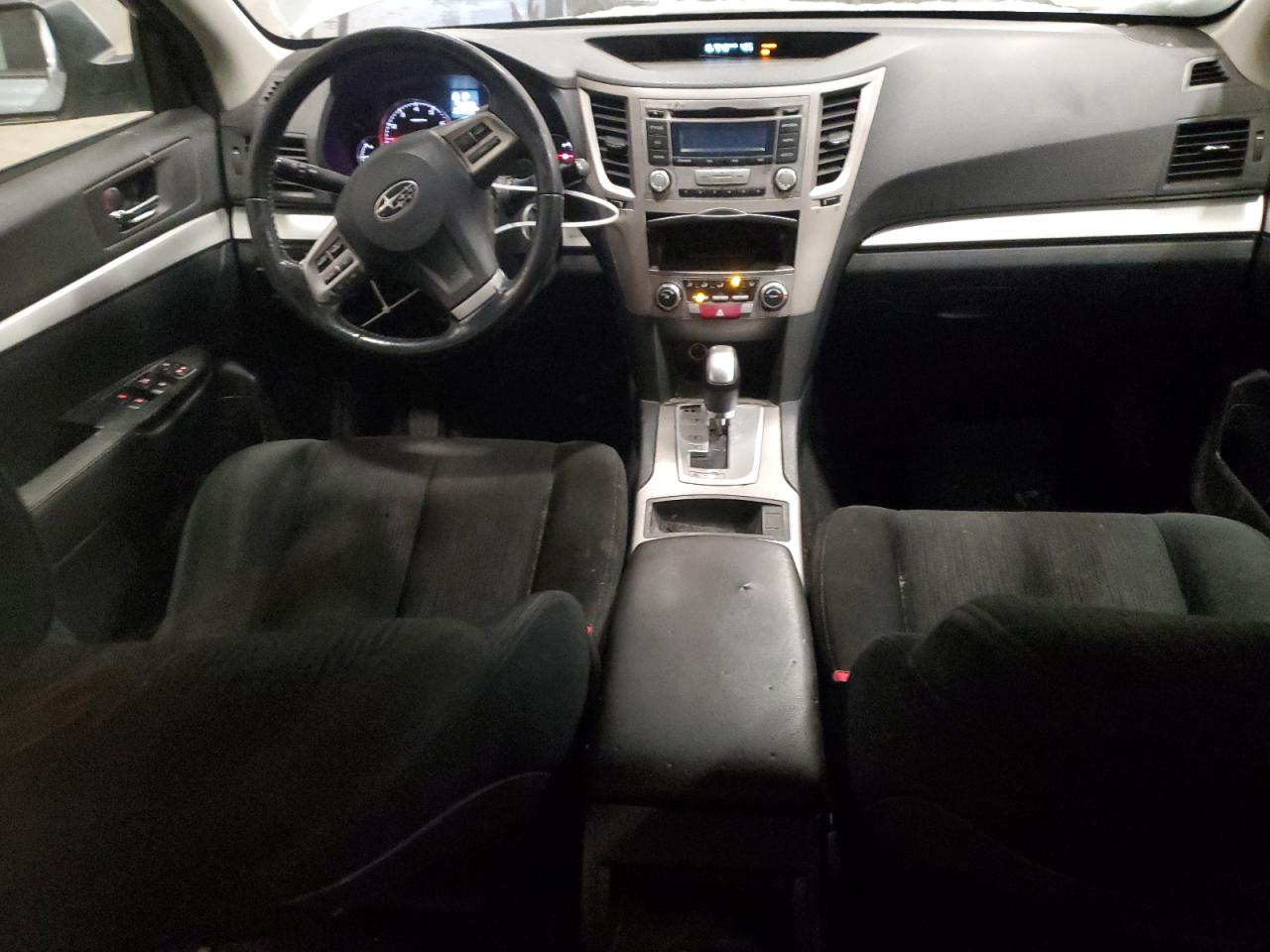 2013 Subaru Legacy - Image 8