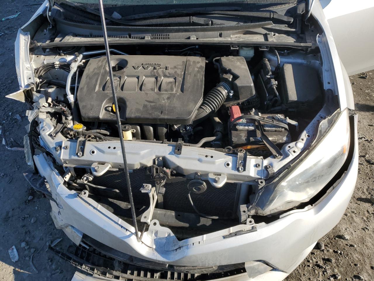 2015 Toyota Corolla - Image 11