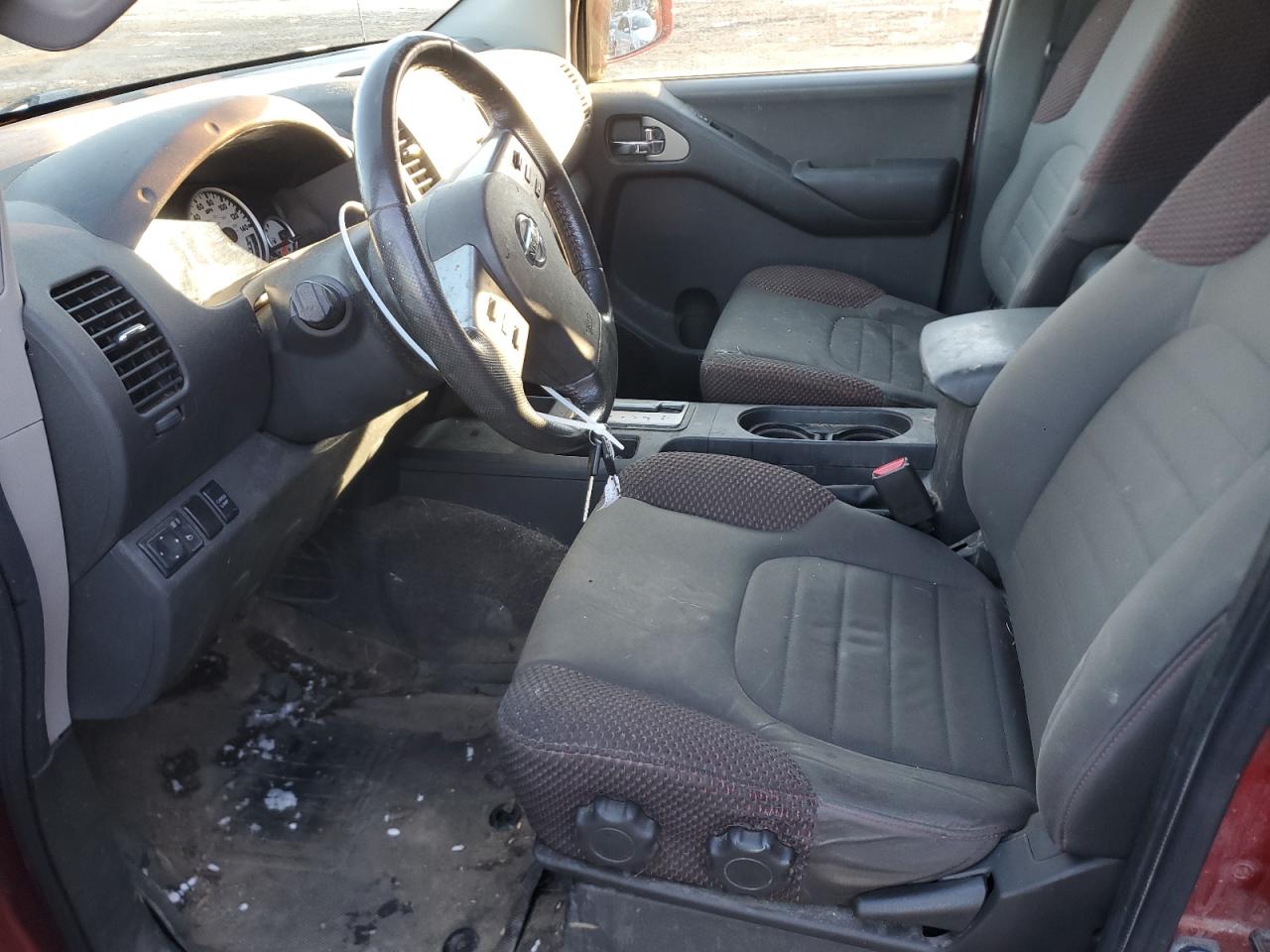 2012 Nissan Navara (Frontier) - Image 7