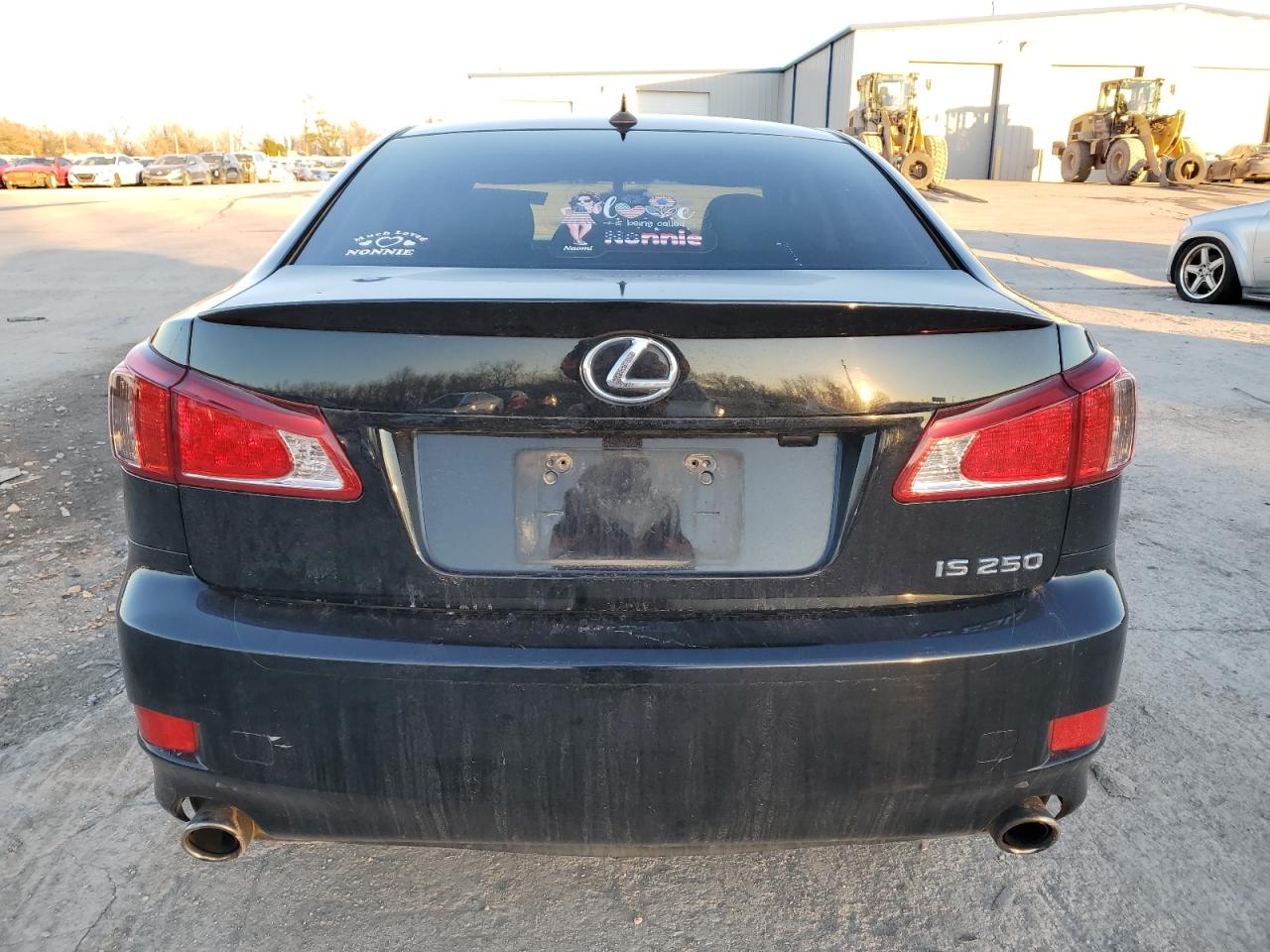 2011 Lexus IS - Image 6