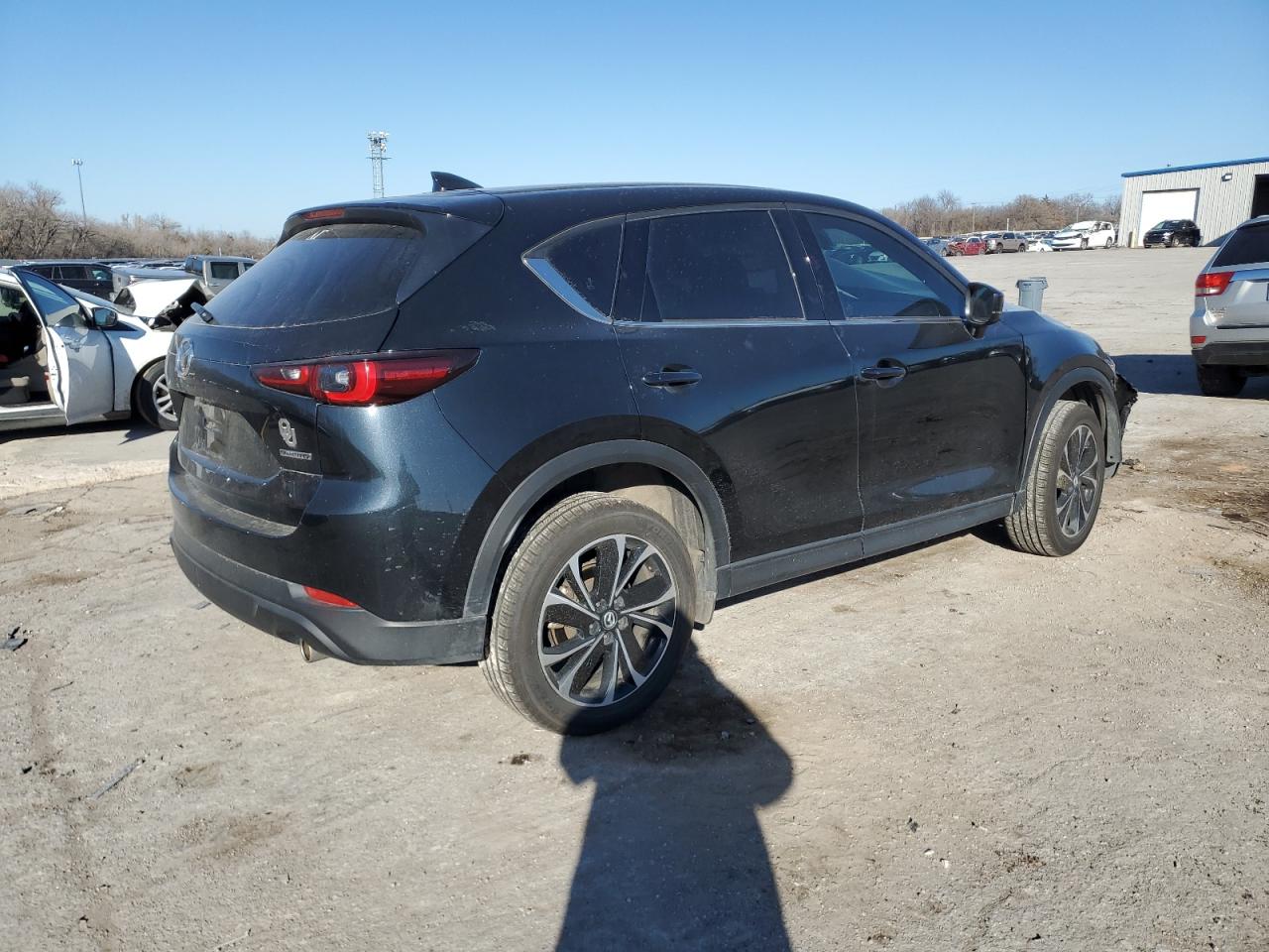 2023 Mazda CX-5 - Image 3