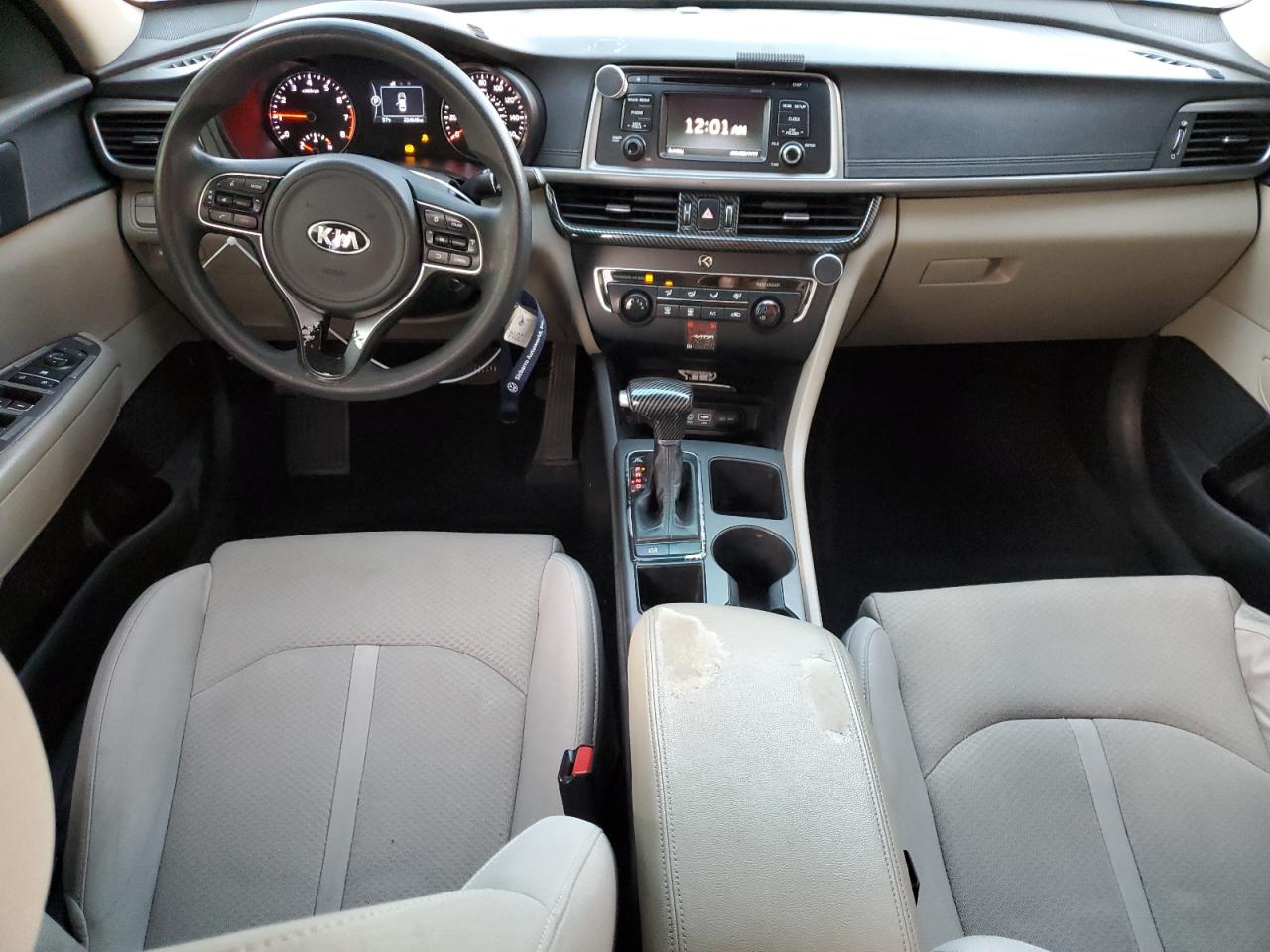 2016 Kia Optima - Image 8