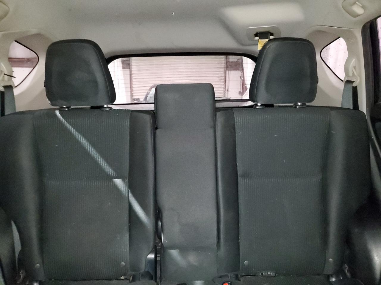 2017 Toyota RAV 4 - Image 10