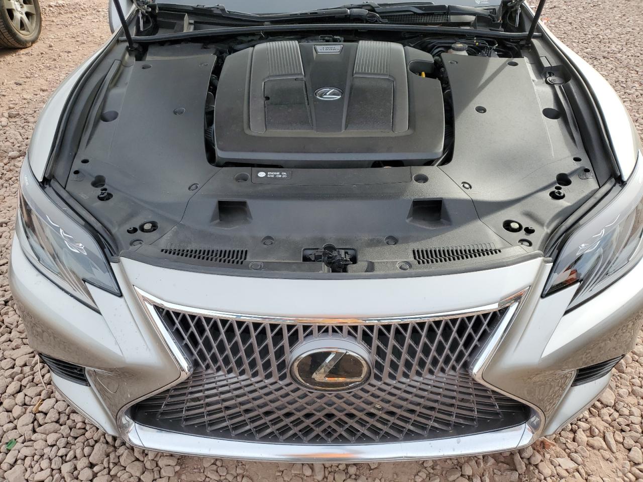 2020 Lexus LS - Image 11