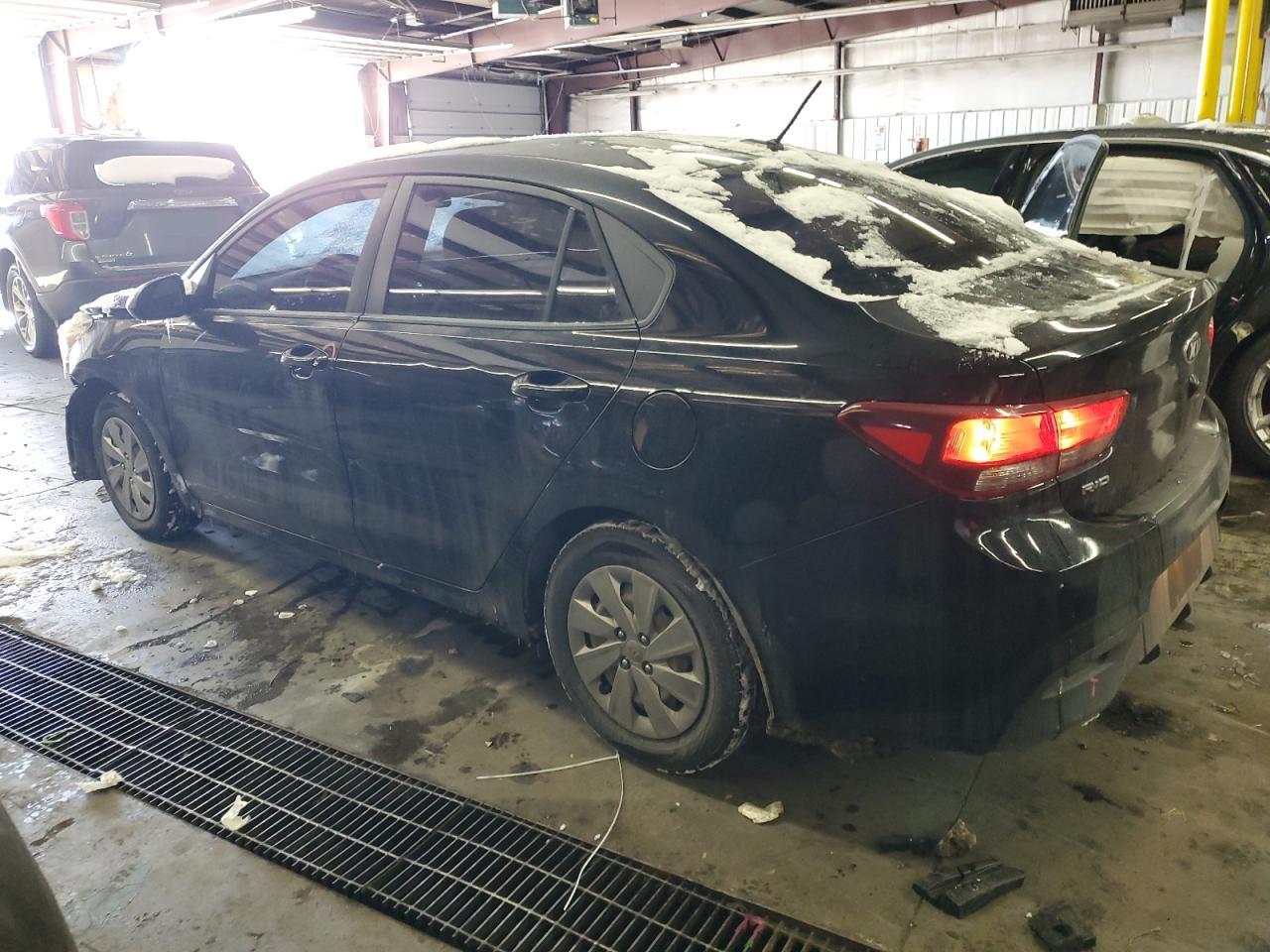 2019 Kia Rio - Image 2