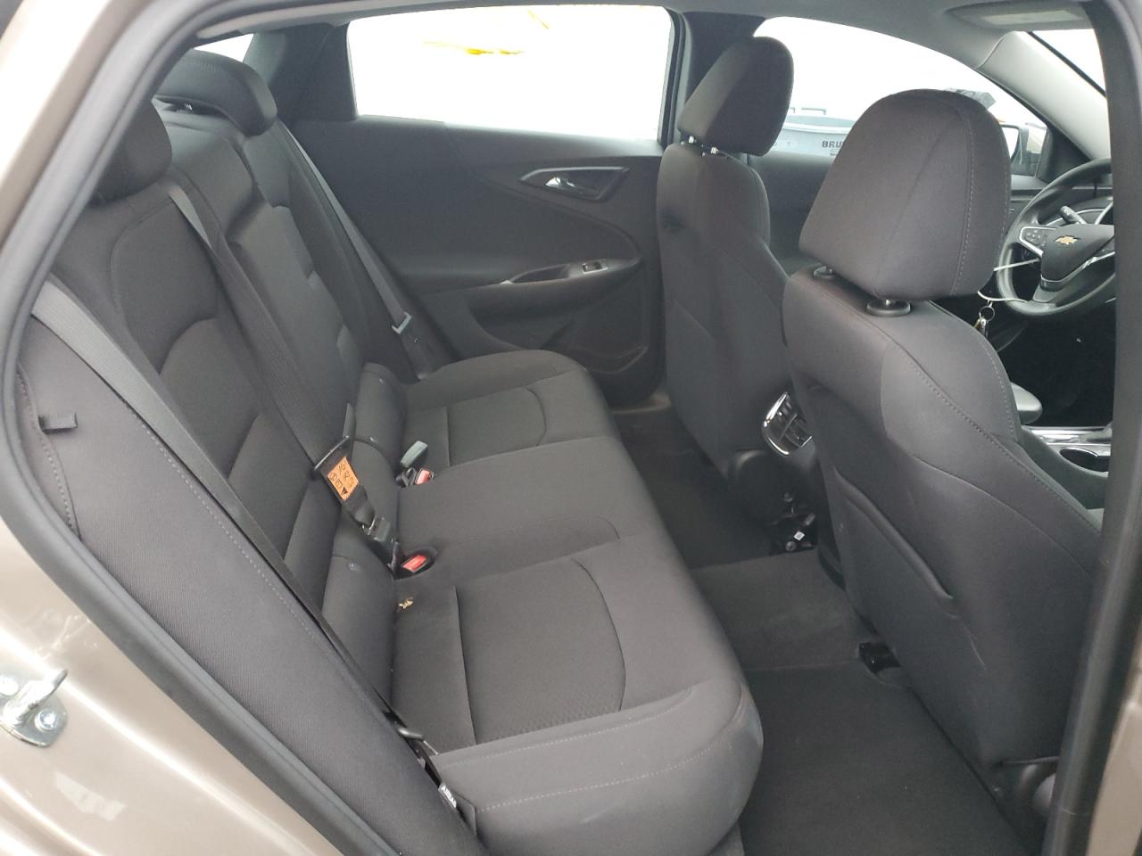 2023 Chevrolet Malibu - Image 10