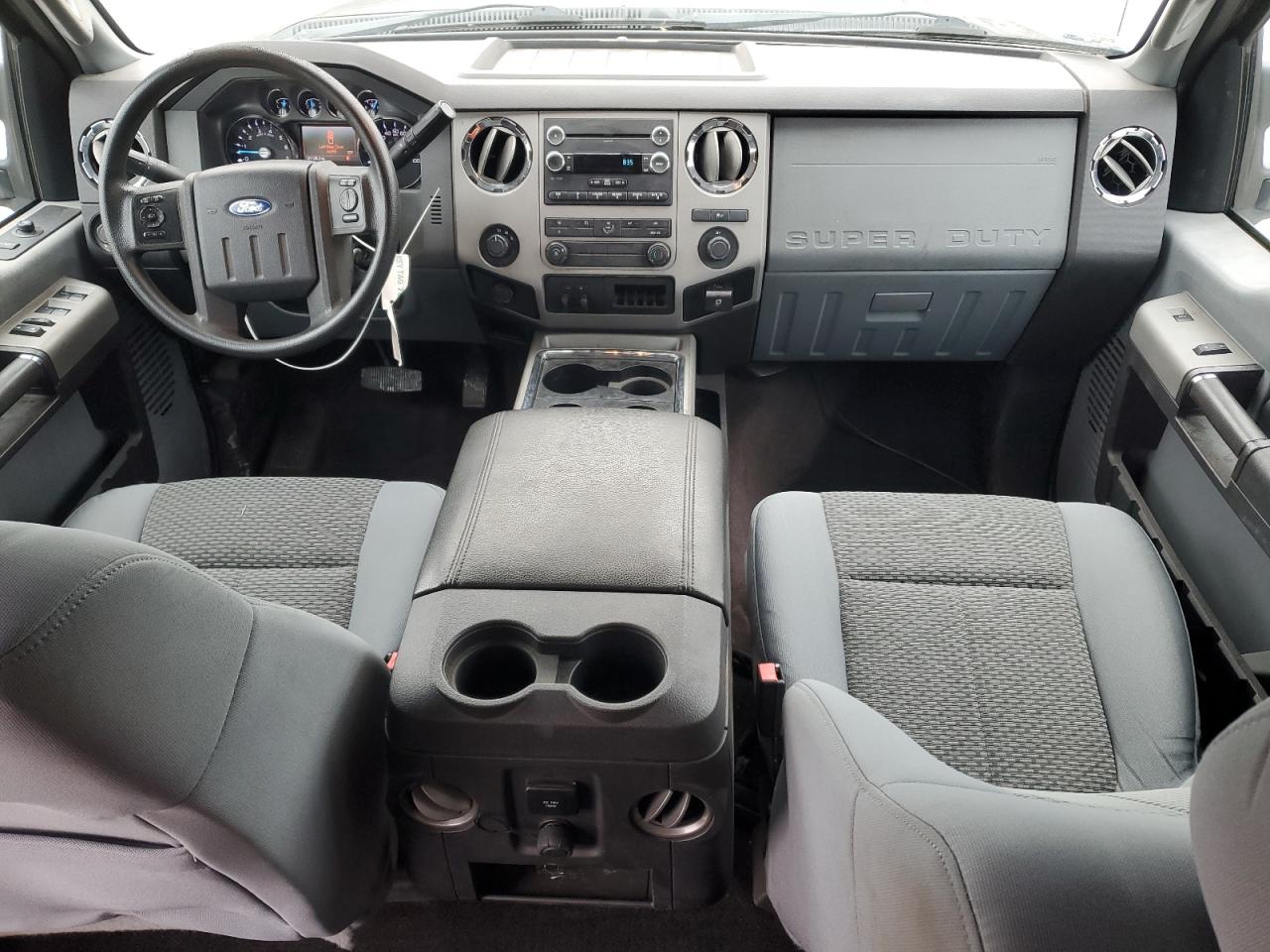 2015 Ford F250 - Image 8