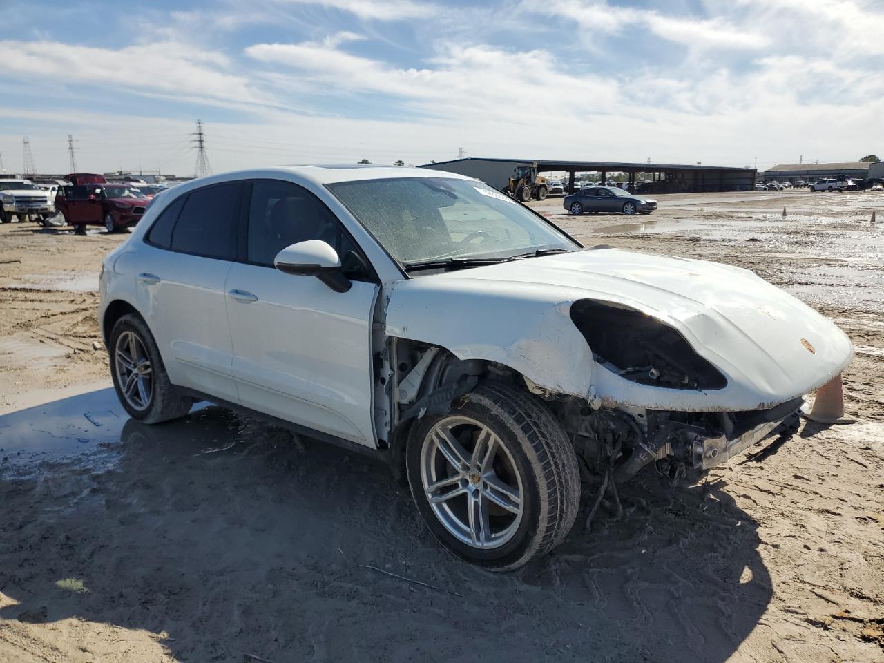 2020 Porsche Macan - Image 4