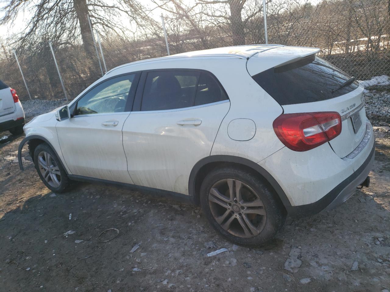 2015 Mercedes-Benz GLA-klasse - Image 2