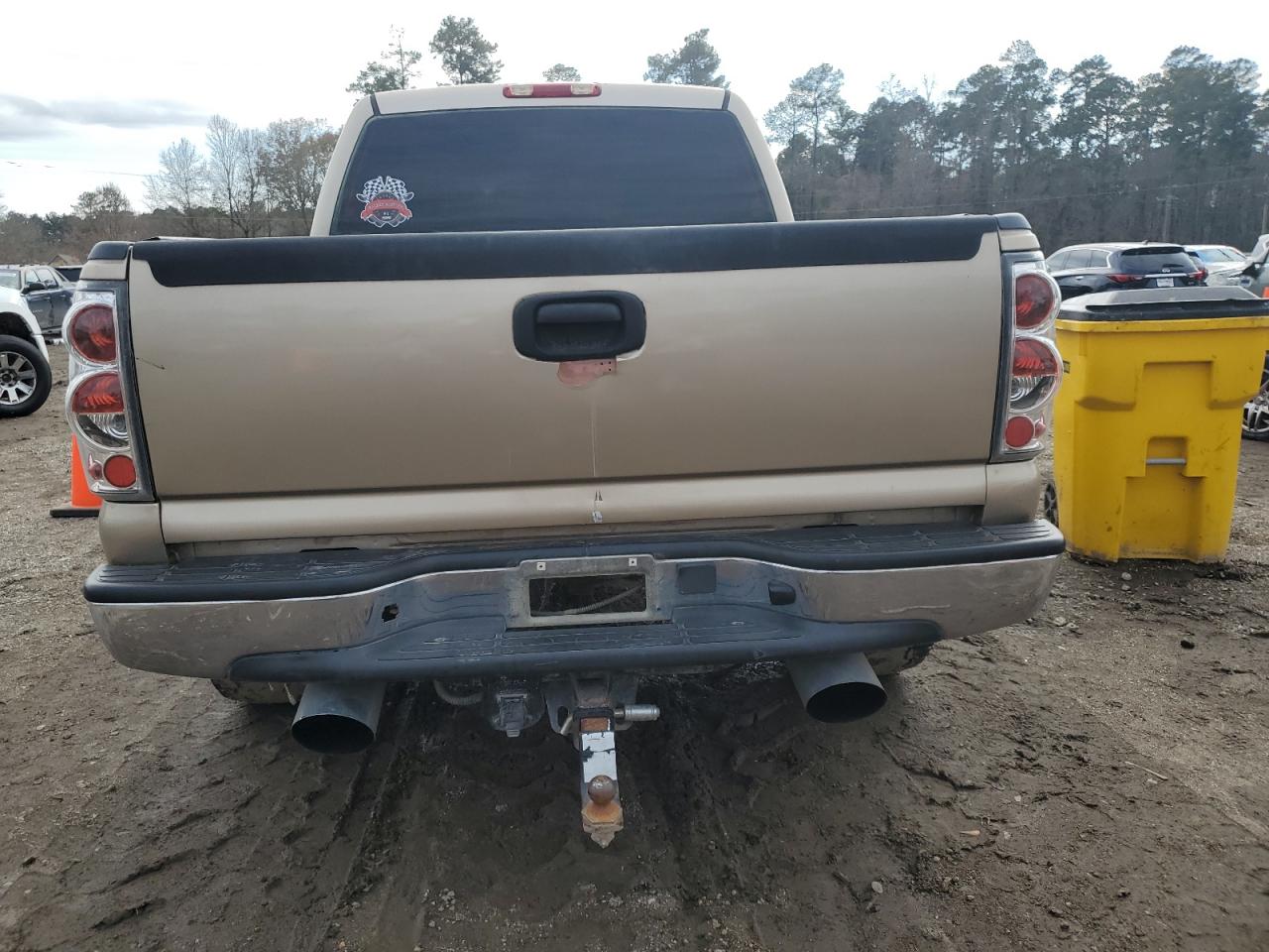 2005 Chevrolet Silverado - Image 6