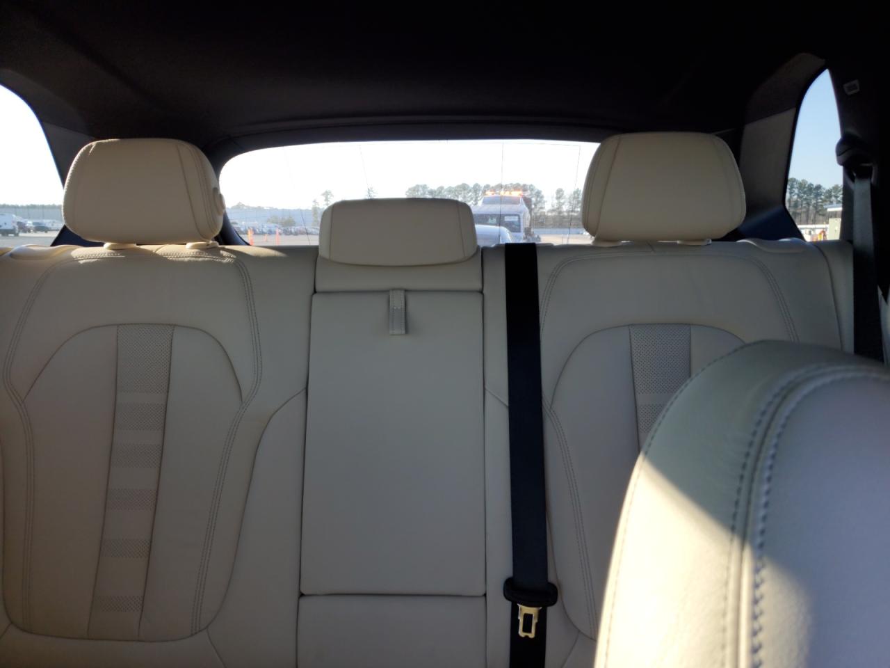 2022 BMW X5 - Image 10