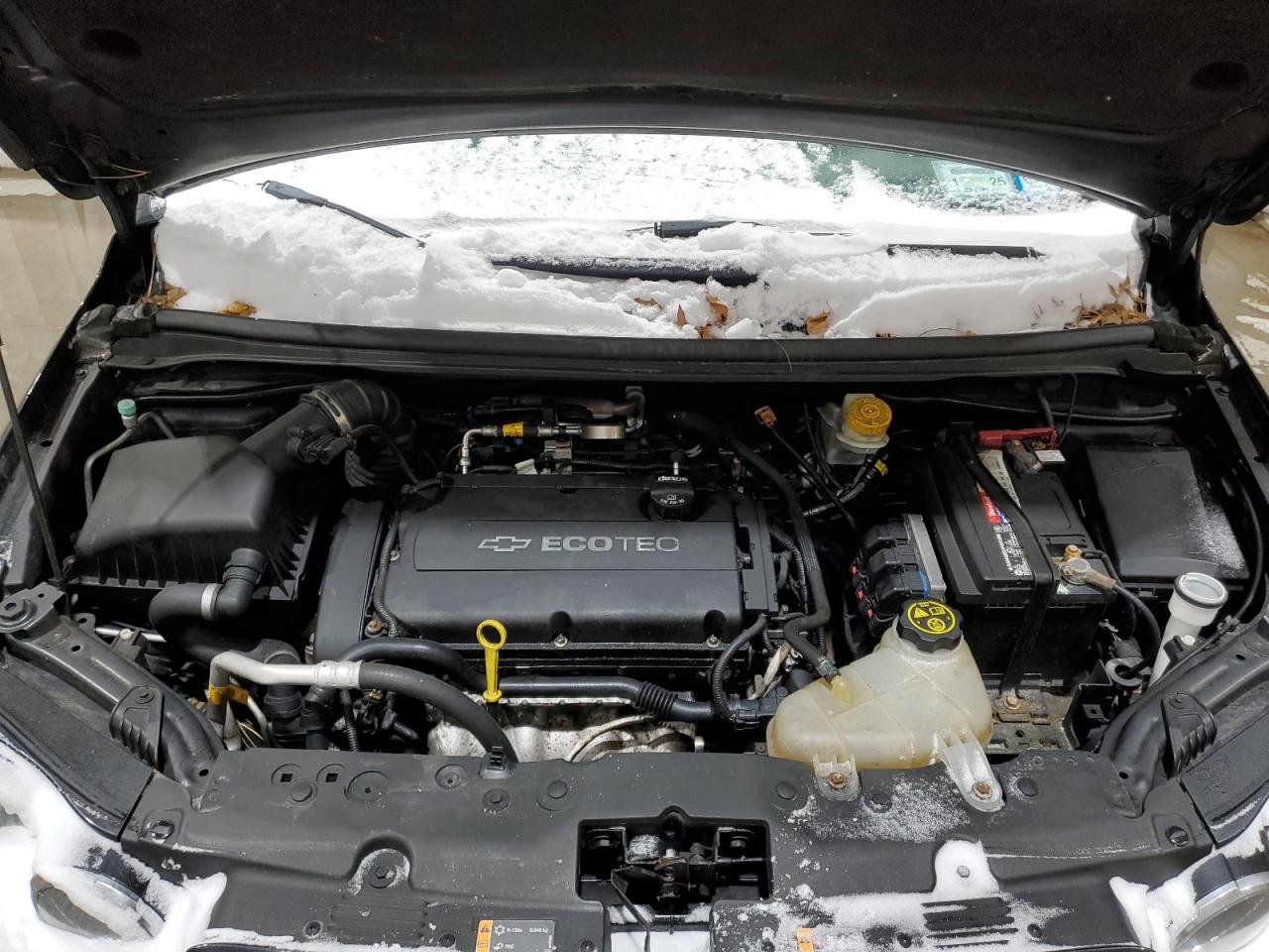 2015 Chevrolet Sonic - Image 11