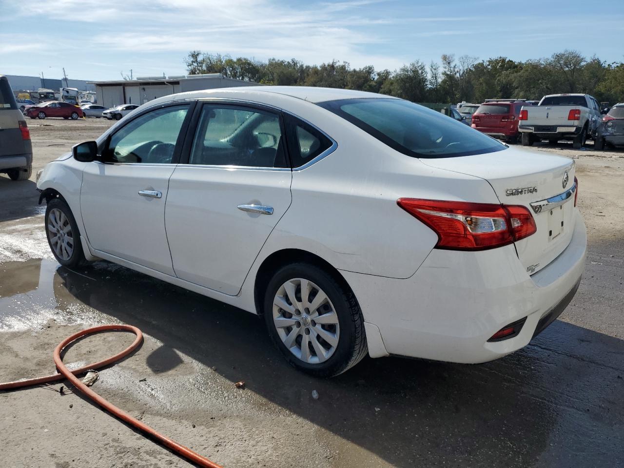 2016 Nissan Sentra - Image 2