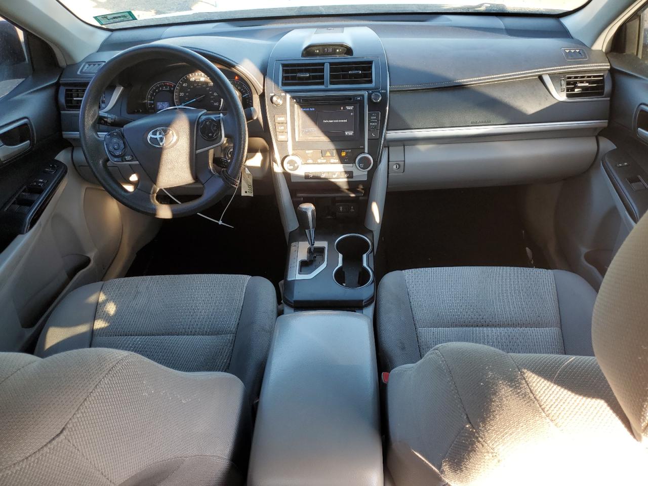 2014 Toyota Camry - Image 8