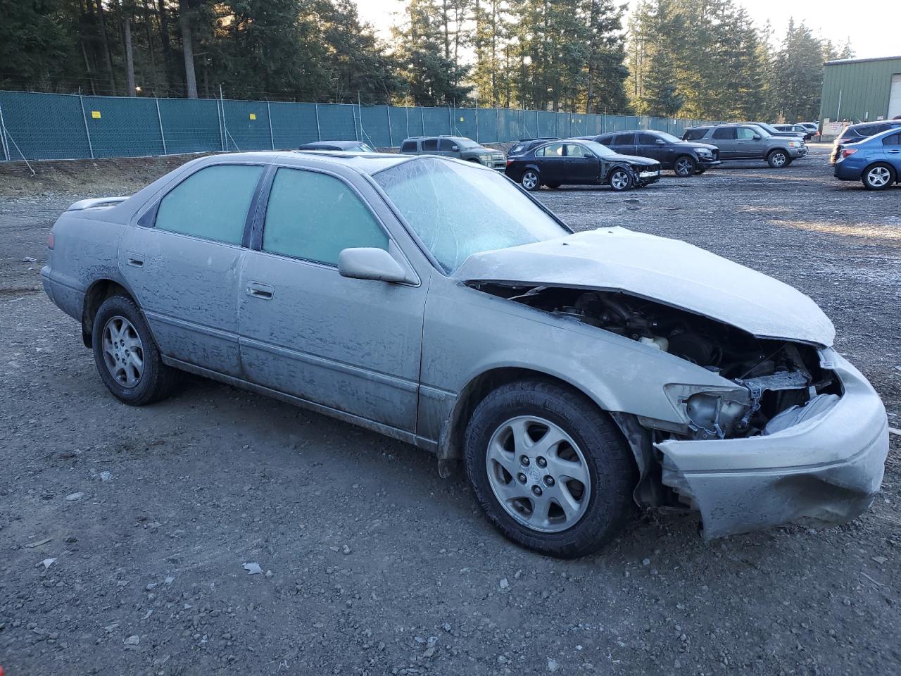 1998 Toyota Camry - Image 4