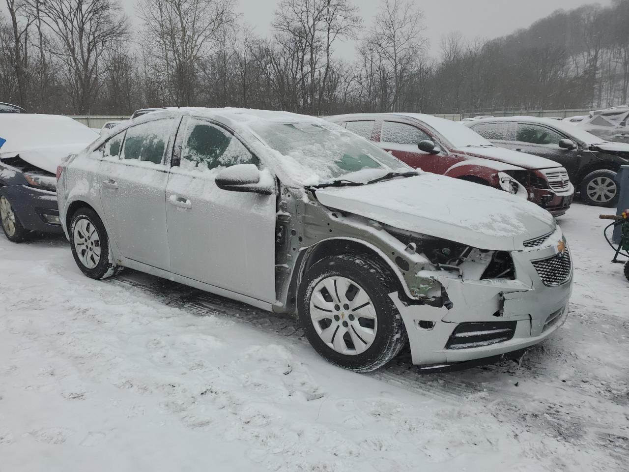 2013 Chevrolet Cruze - Image 4