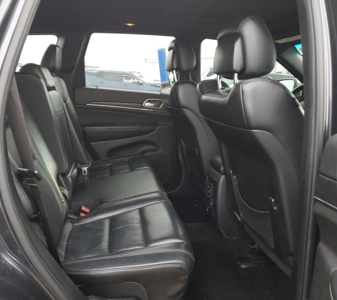 2015 Jeep Grand Cherokee - Image 11