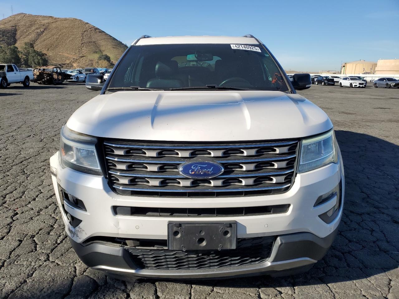 2017 Ford Explorer - Image 5