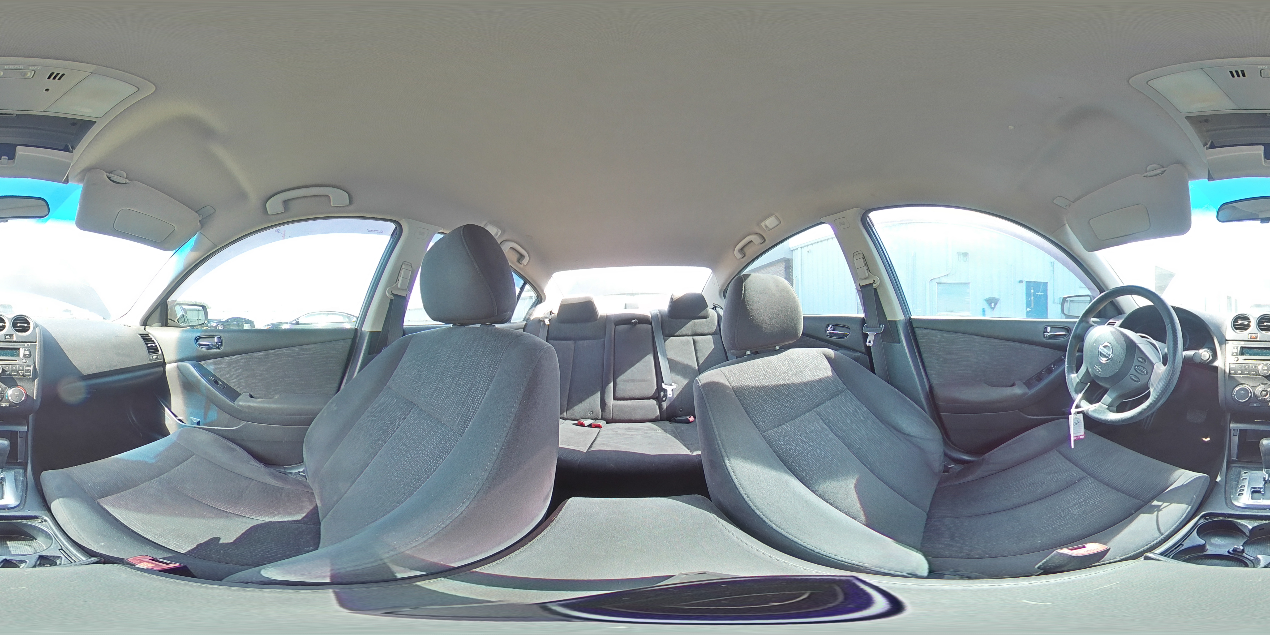 2012 Nissan Altima - Image 15