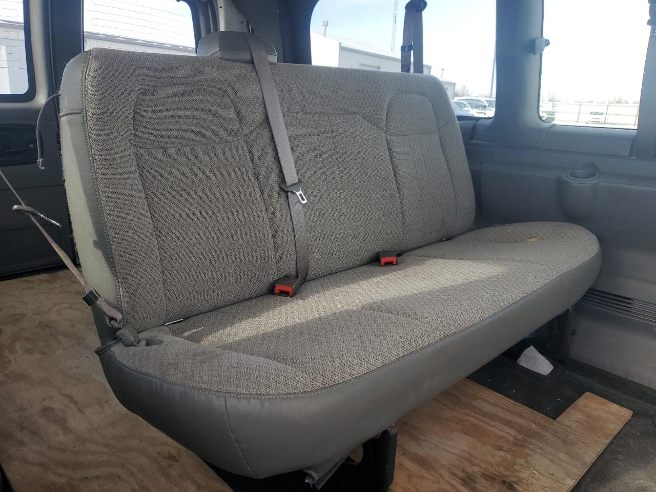 2017 Chevrolet Express - Image 11
