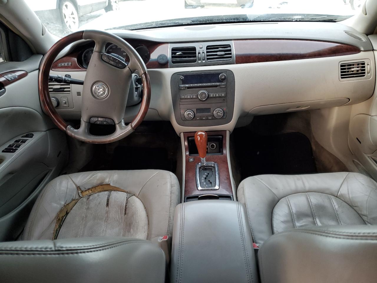 2009 Buick Lucerne - Image 8