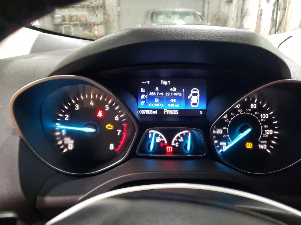 1FMCU9JD7HUB75157 FORD ESCAPE 2017