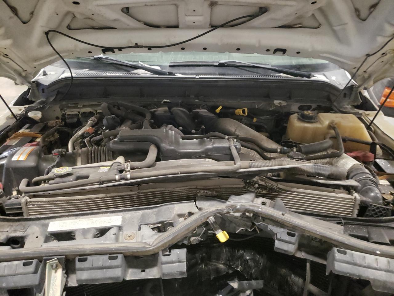 2011 Ford F350 - Image 11