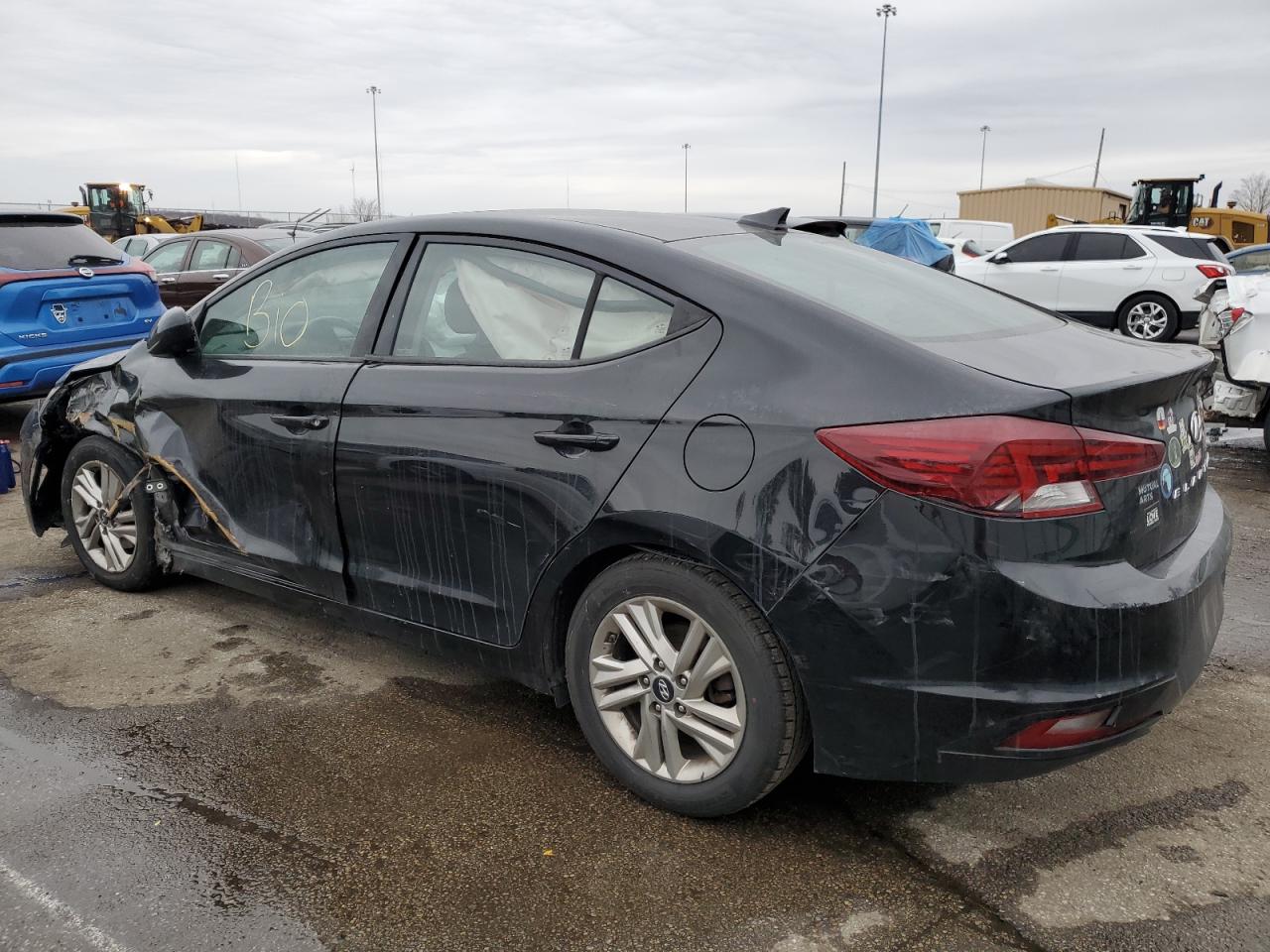2019 Hyundai Elantra - Image 2