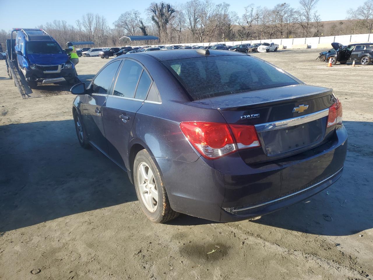 VIN 1G1PC5SB1F7172466 2015 CHEVROLET CRUZE no.2