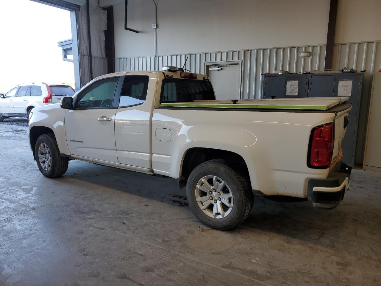 2022 Chevrolet Colorado - Image 2