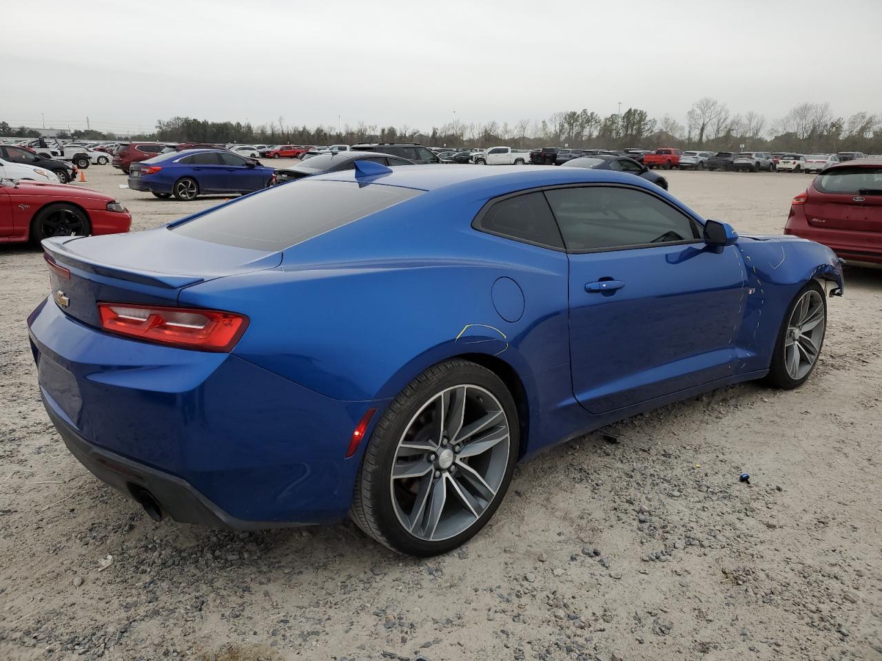 VIN 1G1FB1RX5G0168407 2016 CHEVROLET CAMARO no.3