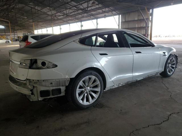  TESLA MODEL S 2017 Белый