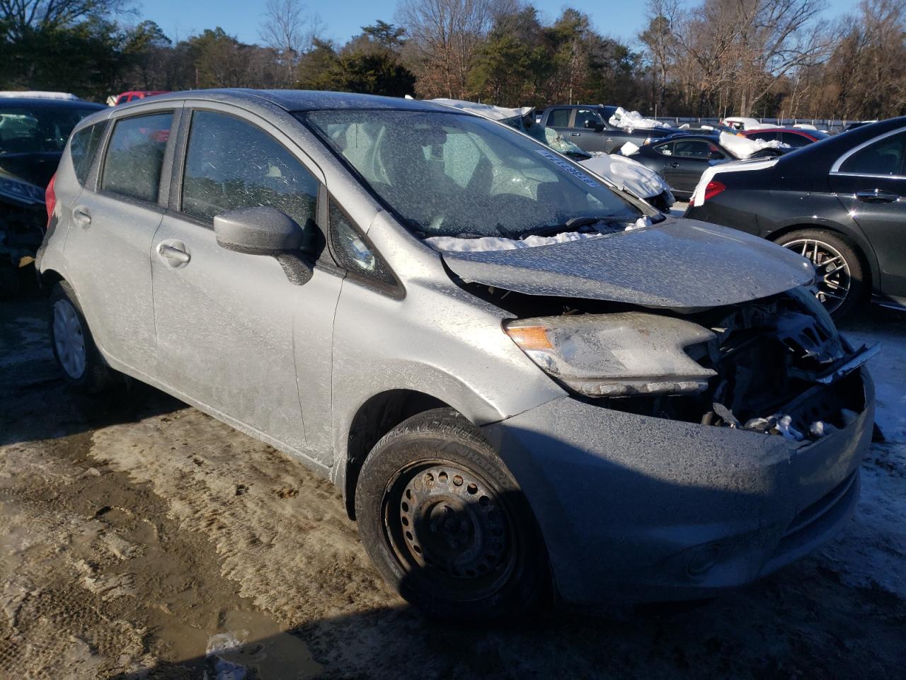 2015 Nissan Versa - Image 4