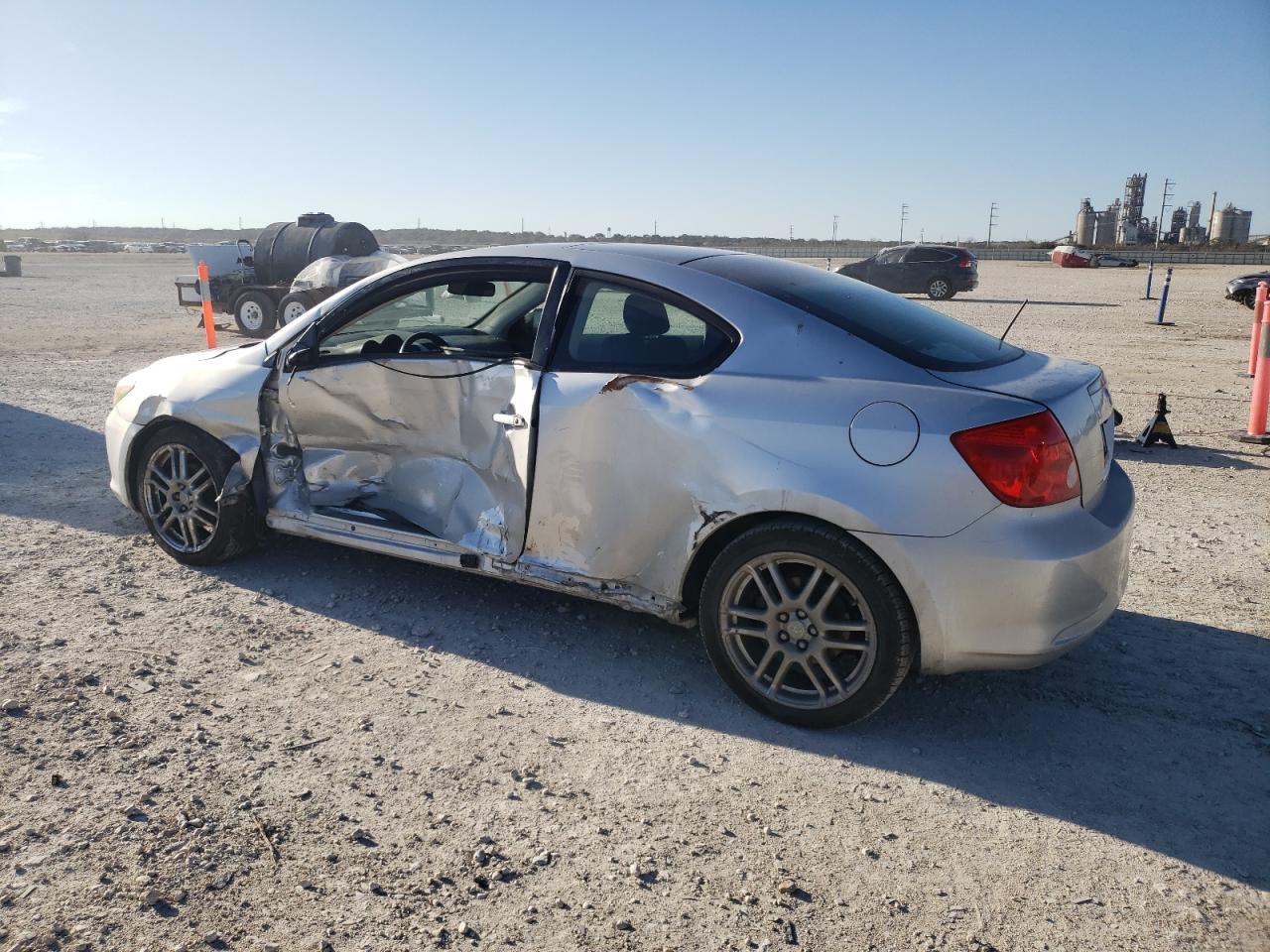 2007 Toyota tC - Image 2