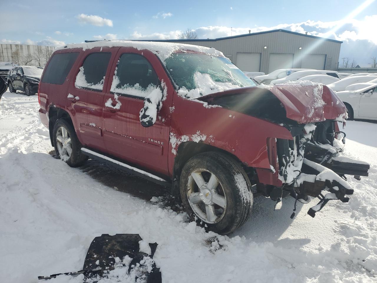 VIN 1GNSKBE05DR355777 2013 CHEVROLET TAHOE no.4