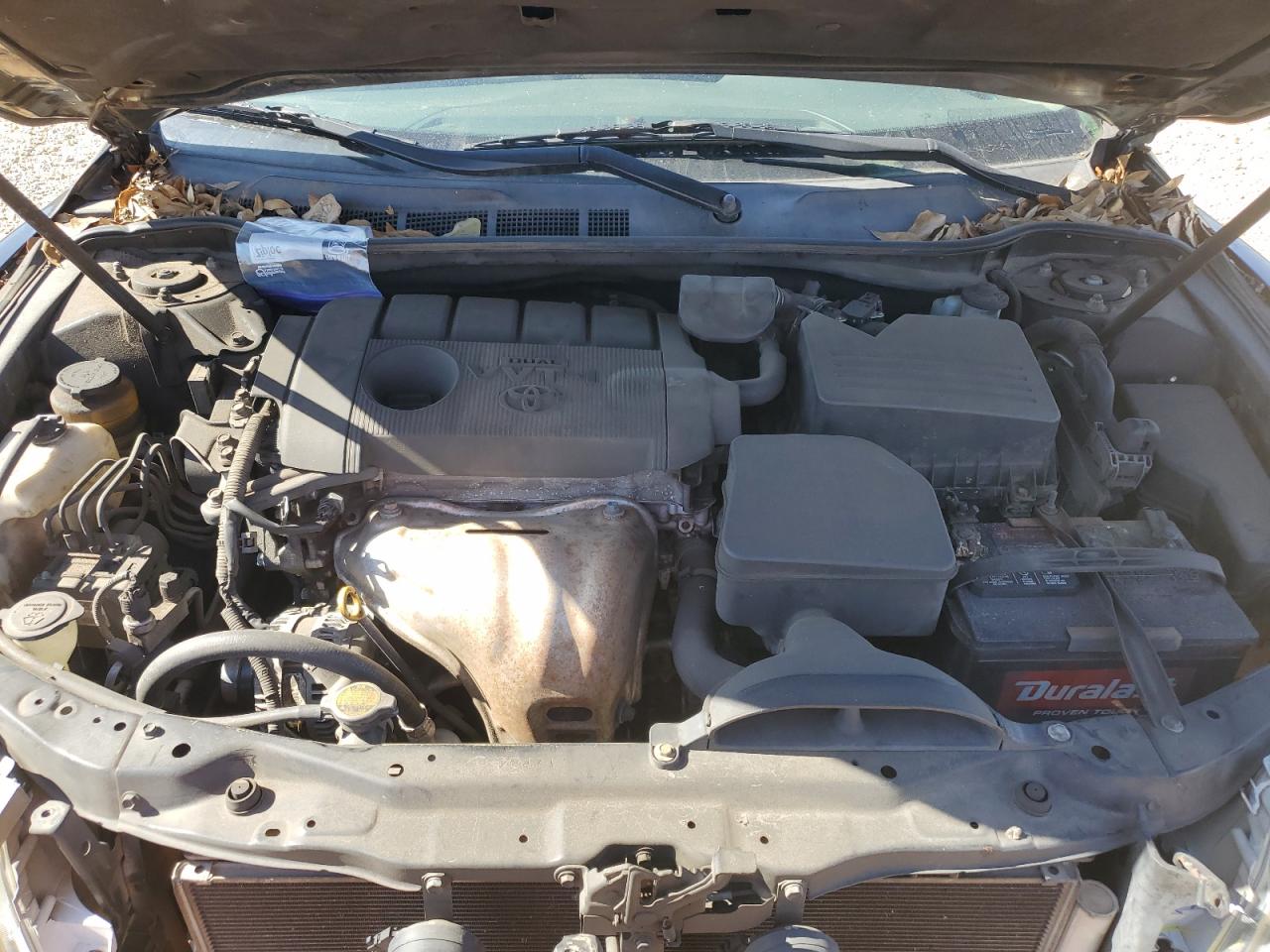 2011 Toyota Camry - Image 12