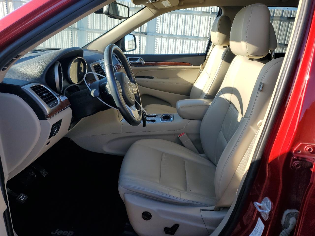 2011 Jeep Grand Cherokee - Image 7