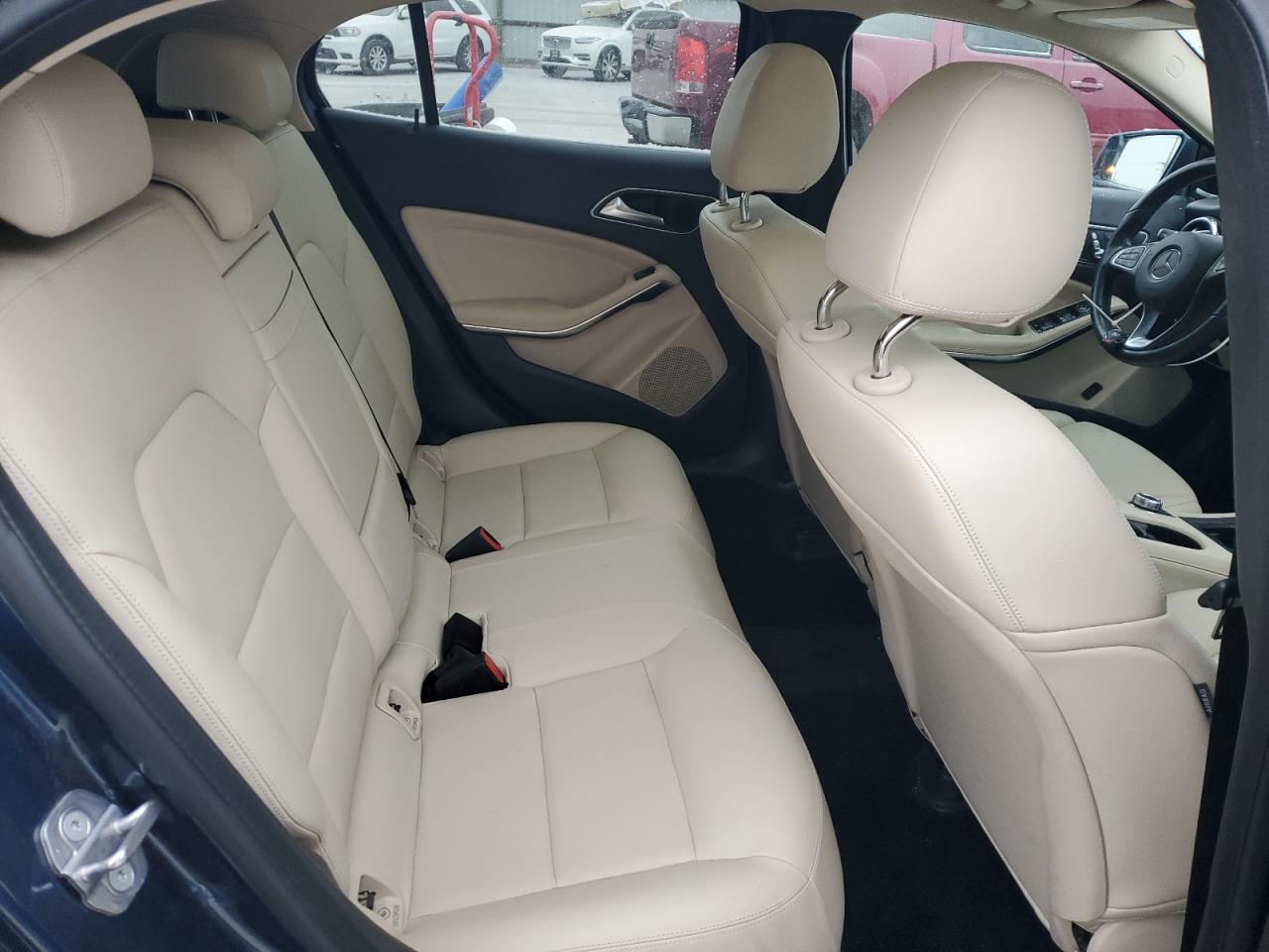 2020 Mercedes-Benz GLA-klasse - Image 12