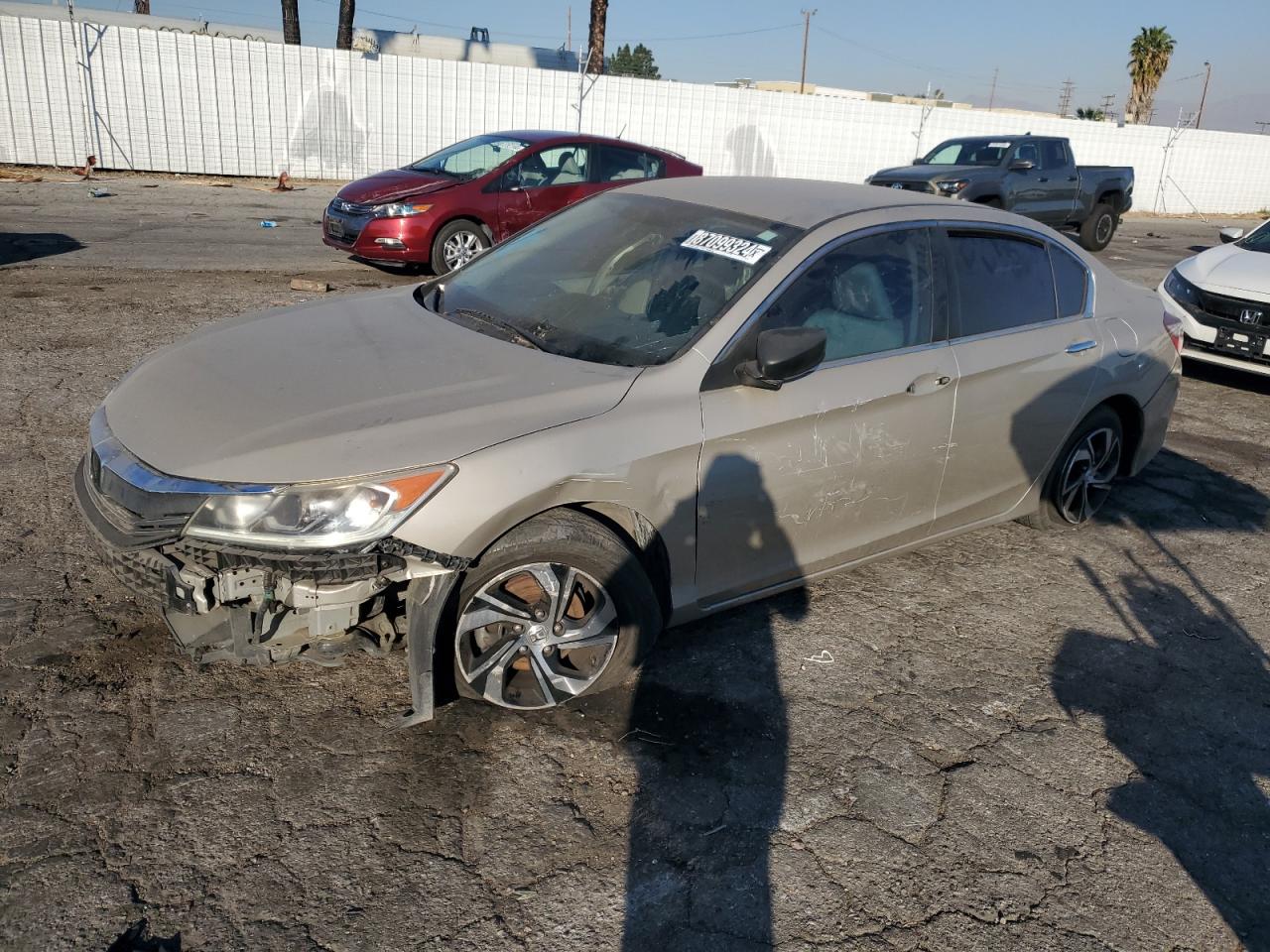 VIN 1HGCR2F39GA207556 2016 HONDA ACCORD no.1