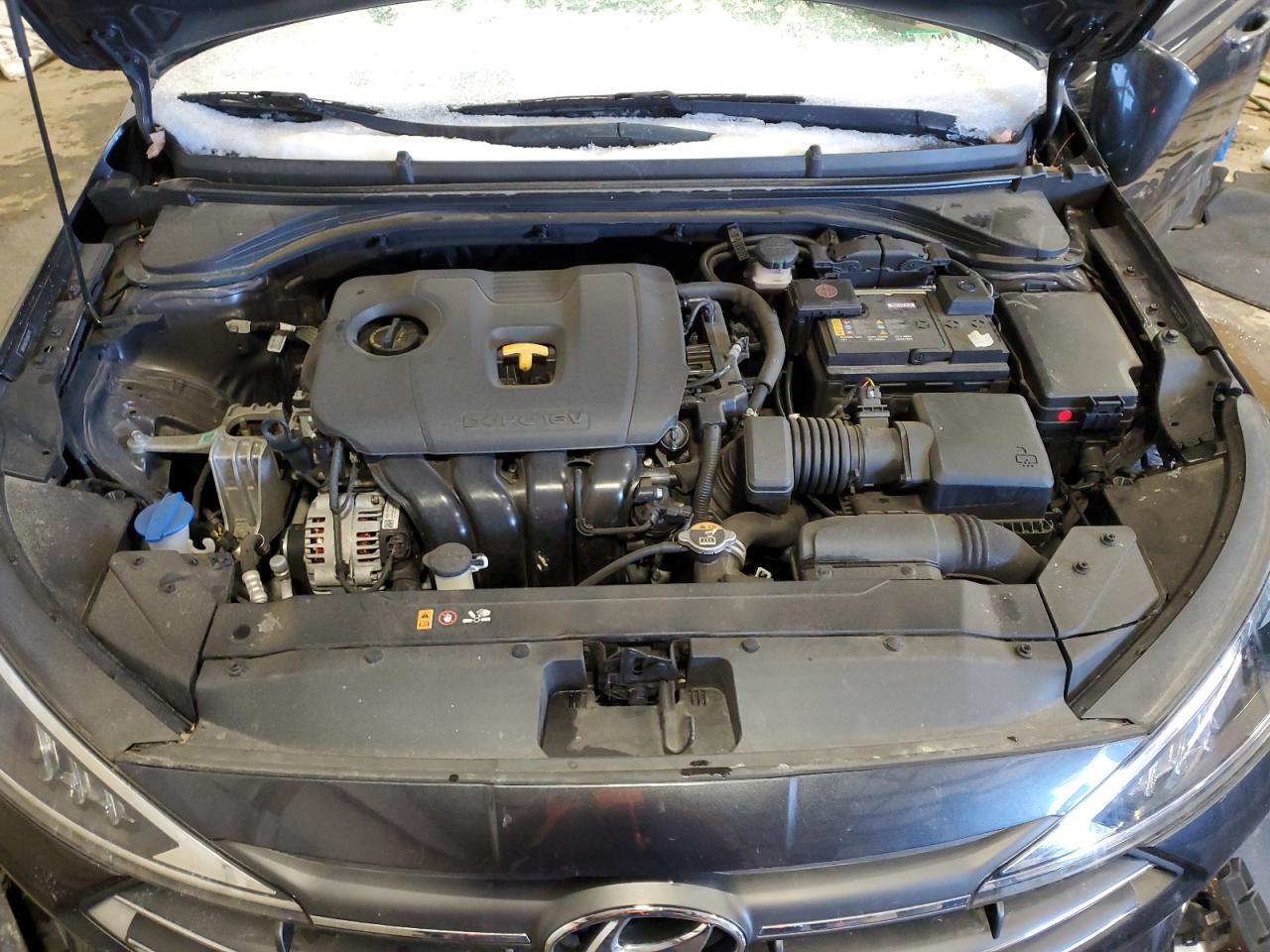 2020 Hyundai Elantra - Image 11