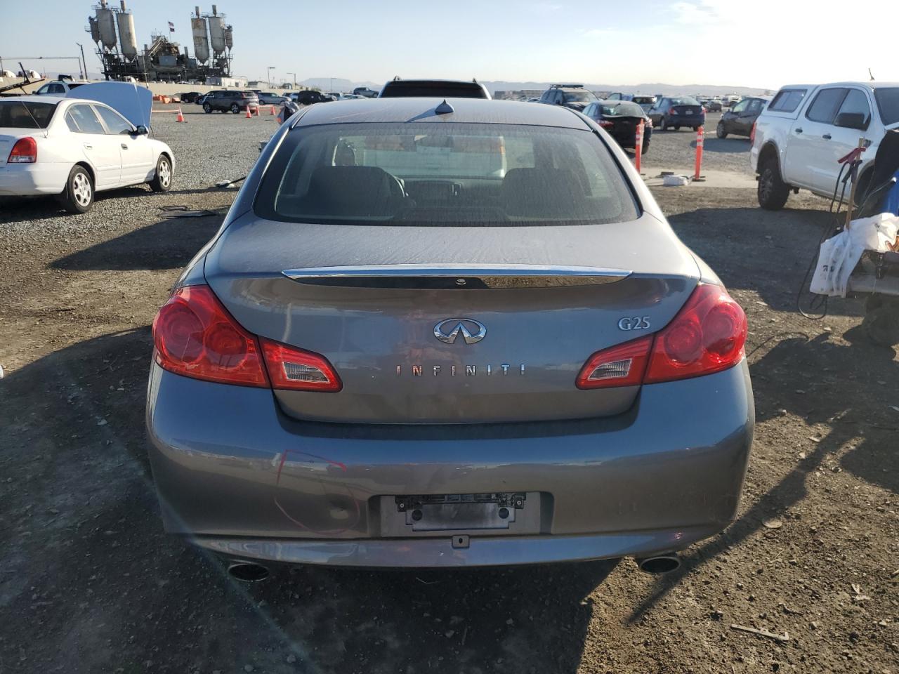 2012 Infiniti G - Image 6