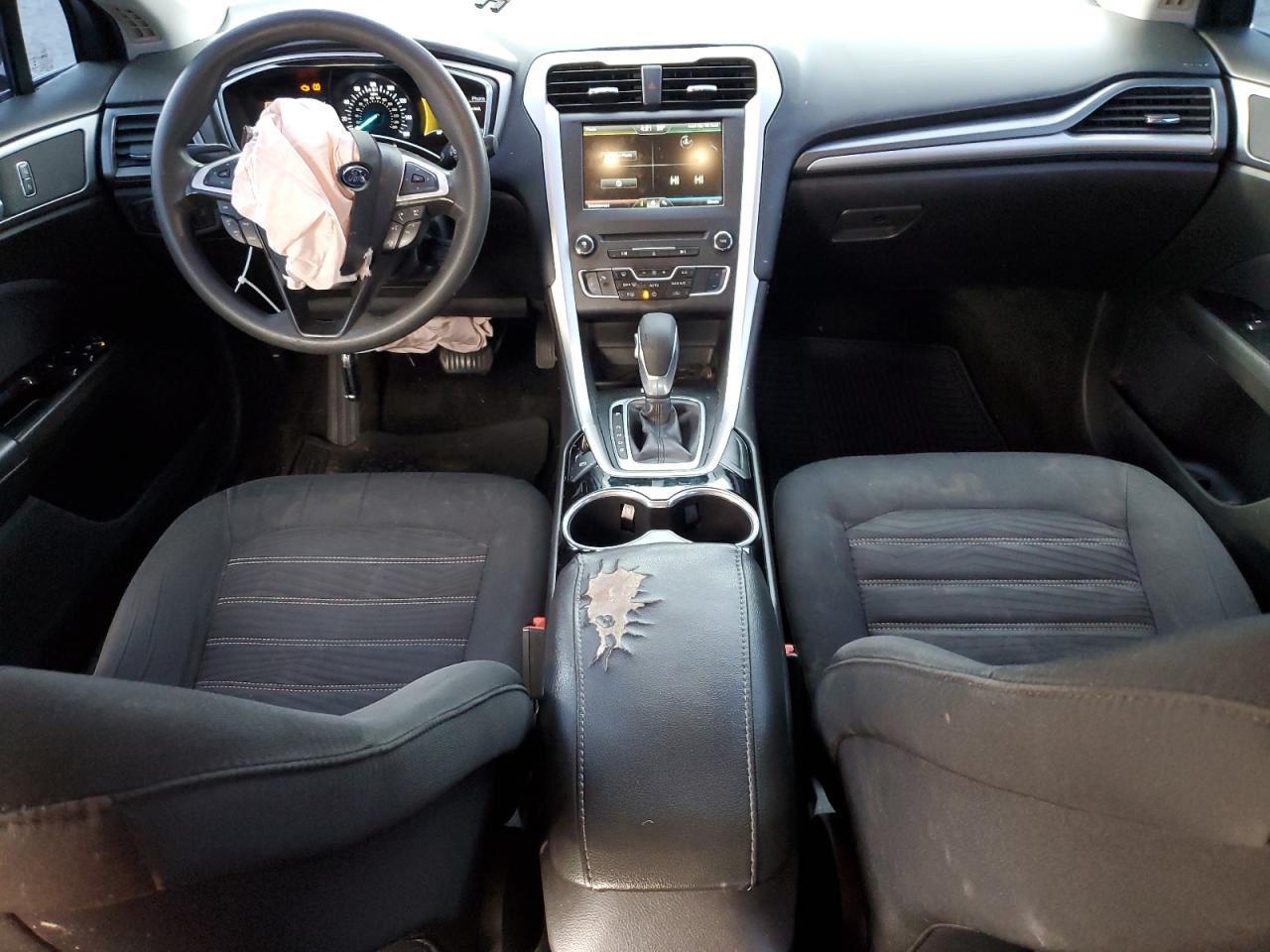 2016 Ford Fusion - Image 8