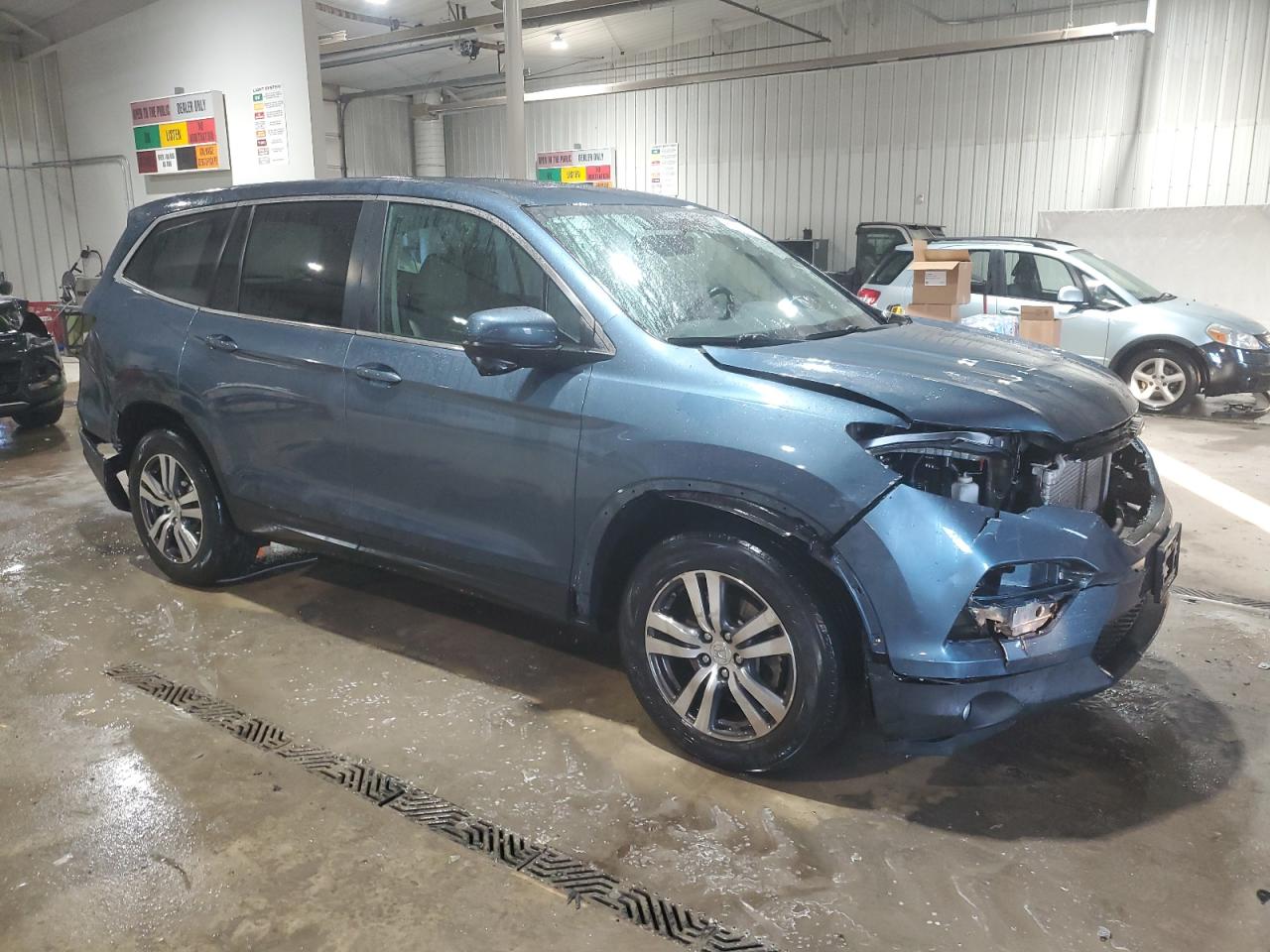 2017 Honda Pilot - Image 4