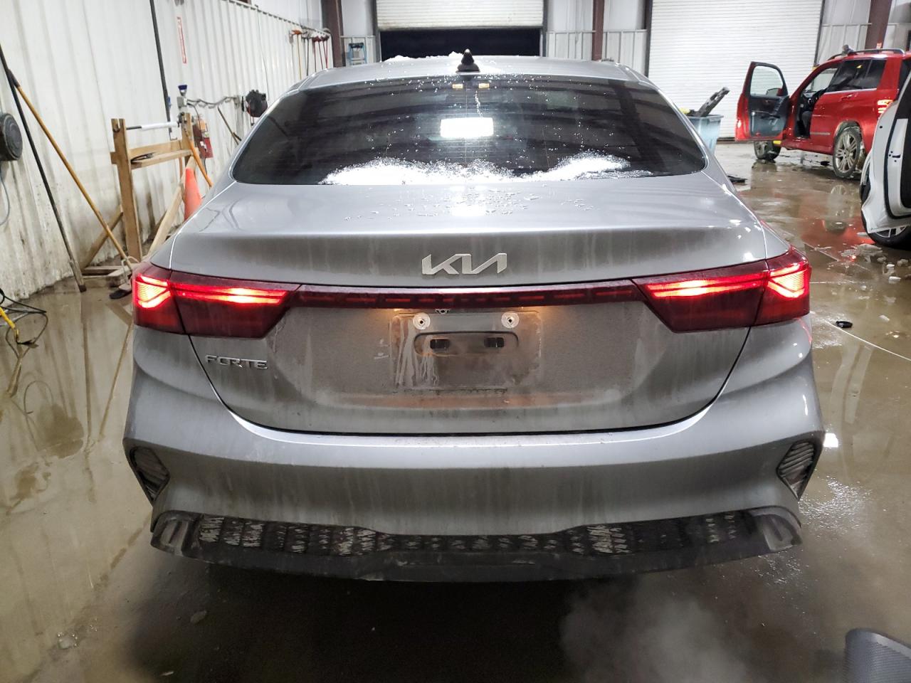 2023 Kia Forte - Image 6