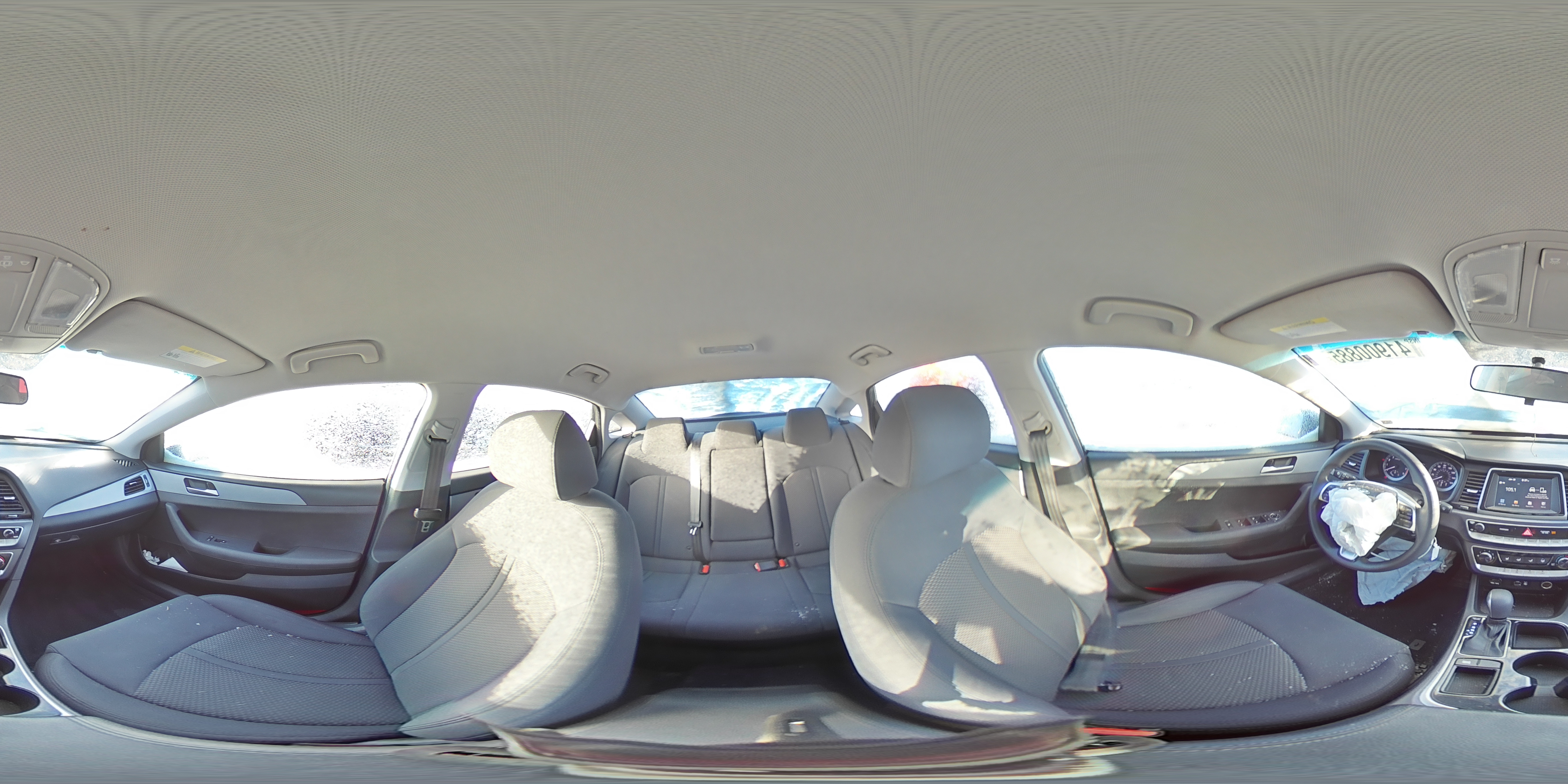 2018 Hyundai Sonata - Image 13