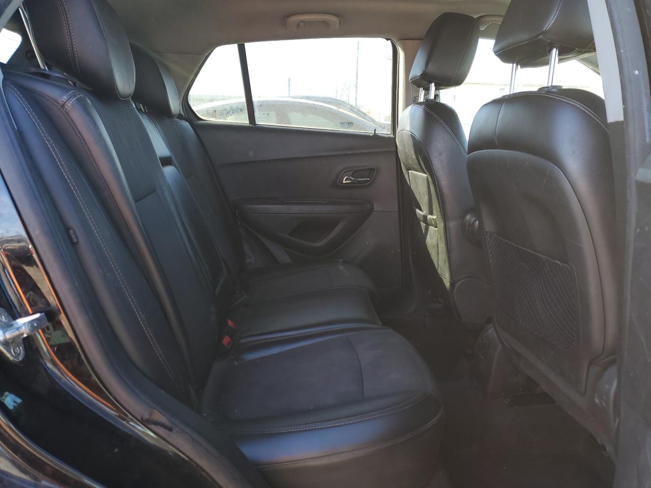 KL7CJLSB2KB885591 CHEVROLET TRAX 2019